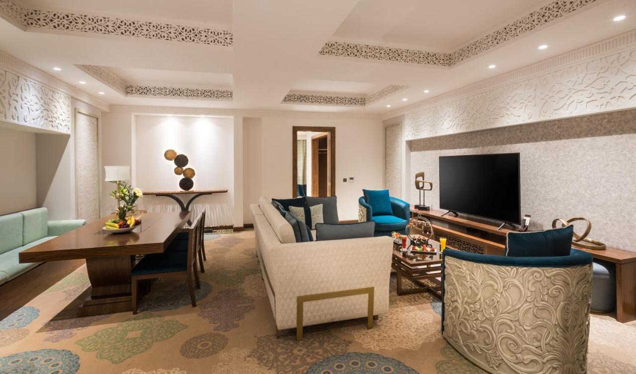 Al Mashreq Boutique Hotel - Small Luxury Hotels Of The World Рияд Екстериор снимка