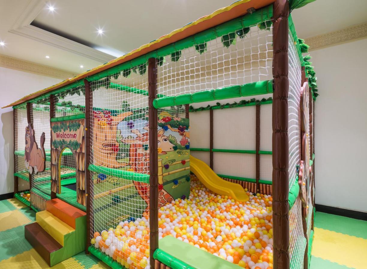 Al Mashreq Boutique Hotel - Small Luxury Hotels Of The World Рияд Екстериор снимка