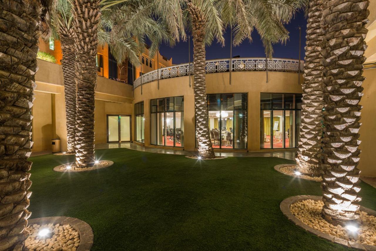 Al Mashreq Boutique Hotel - Small Luxury Hotels Of The World Рияд Екстериор снимка