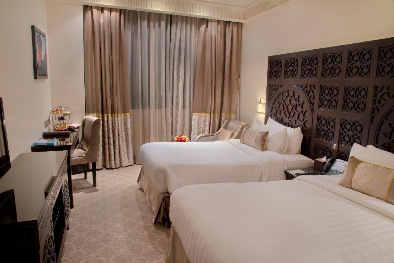 Al Mashreq Boutique Hotel - Small Luxury Hotels Of The World Рияд Стая снимка