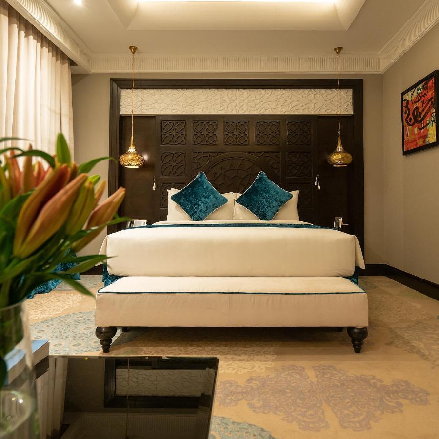 Al Mashreq Boutique Hotel - Small Luxury Hotels Of The World Рияд Екстериор снимка
