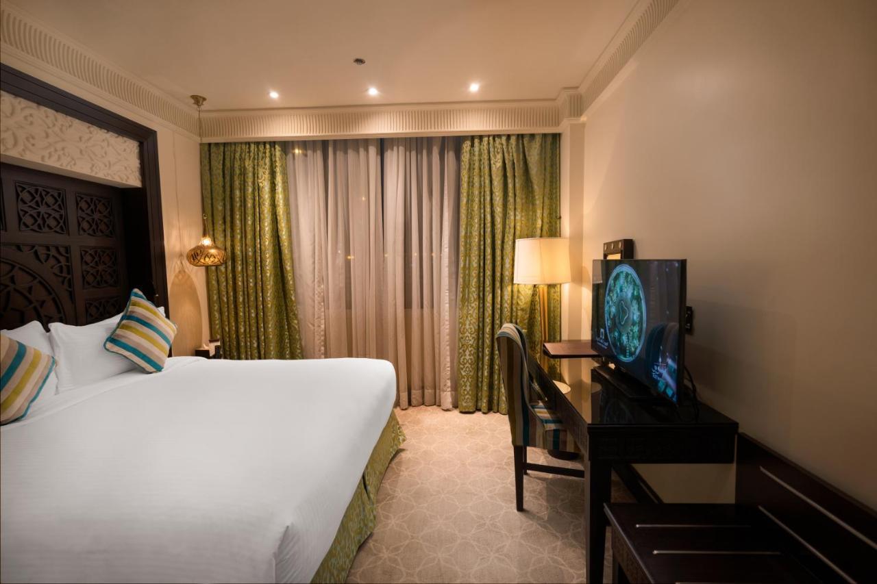 Al Mashreq Boutique Hotel - Small Luxury Hotels Of The World Рияд Екстериор снимка